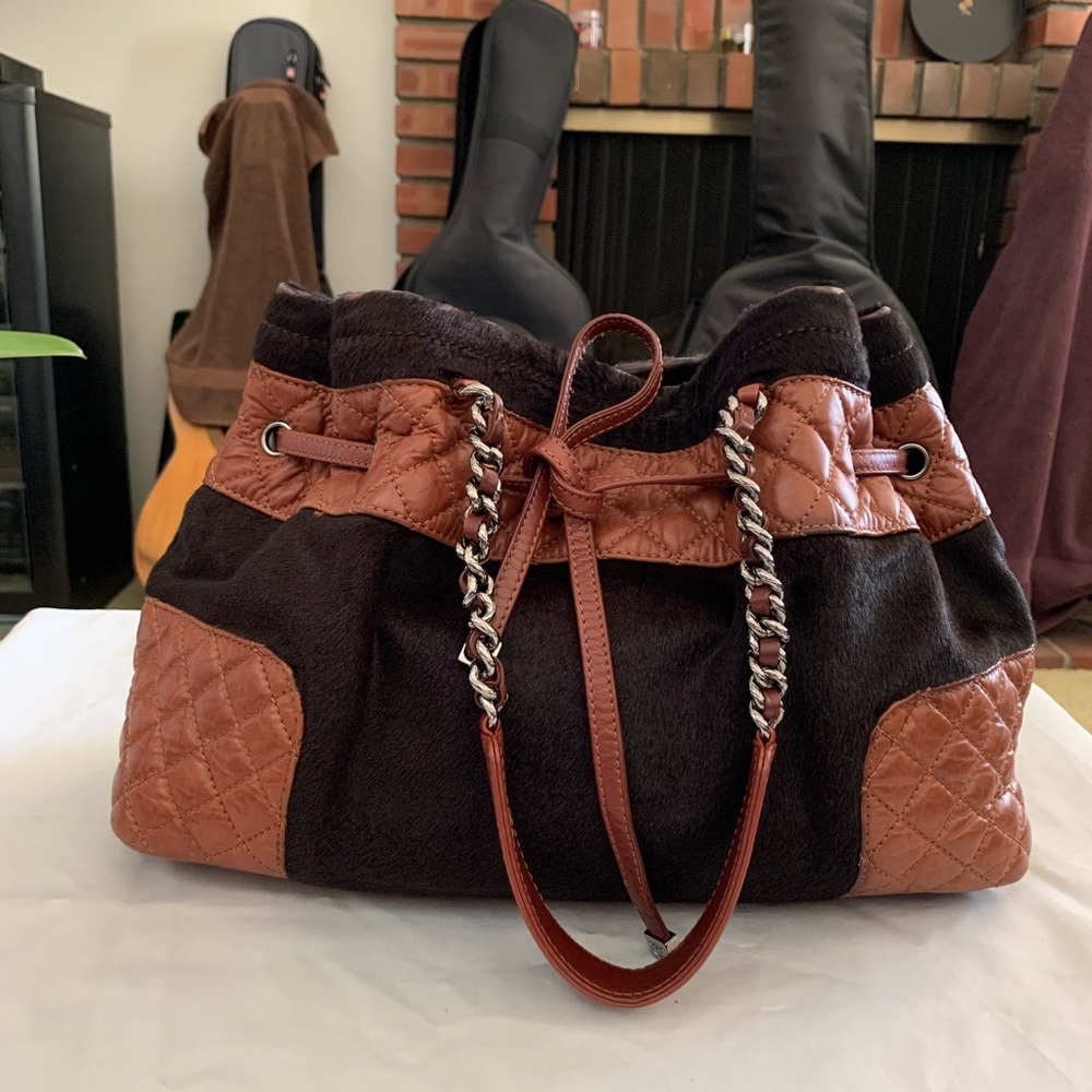 Chanel CC Drawstring Chain Fur/Leather Tote Bag